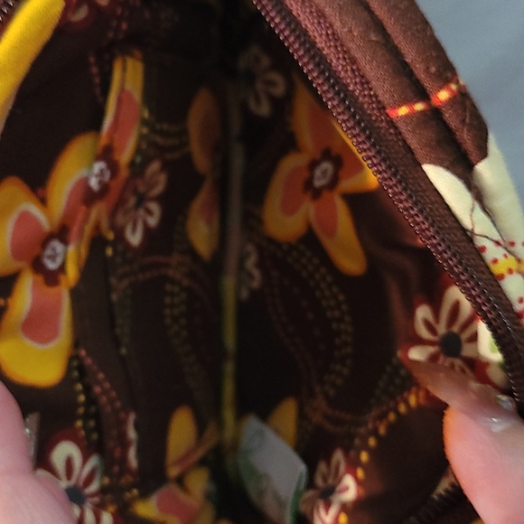 VERA BRADLEY CROSS BODY/SHOULDER—GREAT CONDITION! - Picture 4 of 9